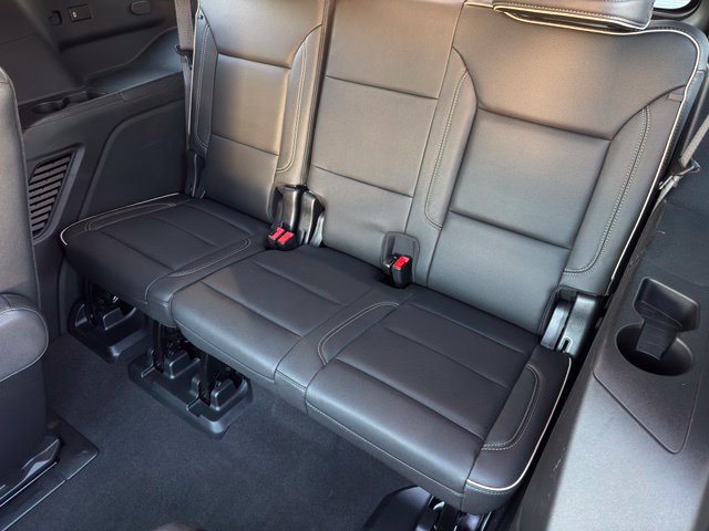 Certified 2023 Chevrolet Tahoe Premier w/ Premium Package 2 AWD/4WD image 10