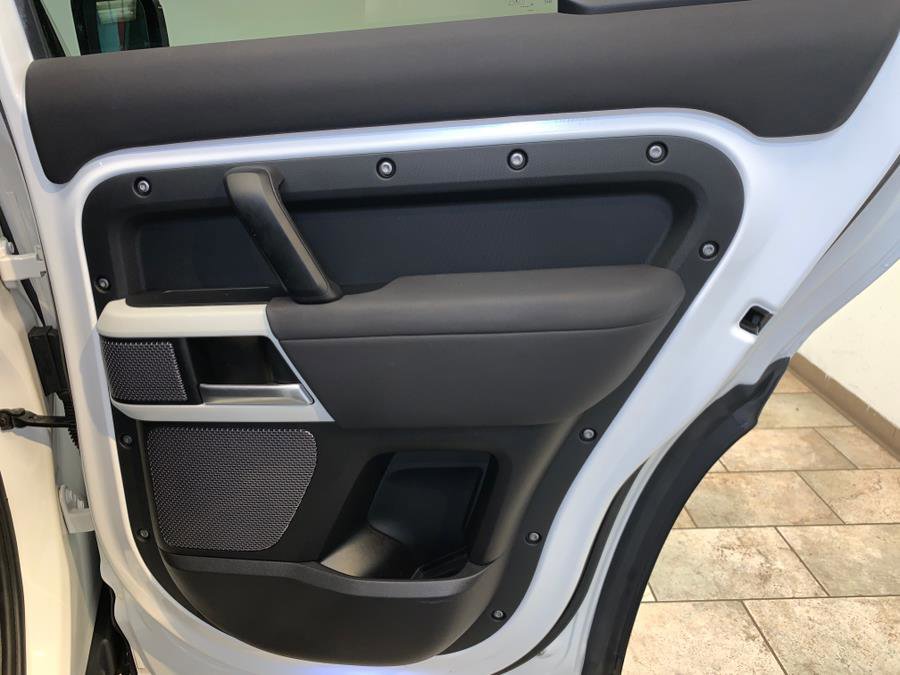 Used 2020 Land Rover Defender 110 S AWD/4WD image 50