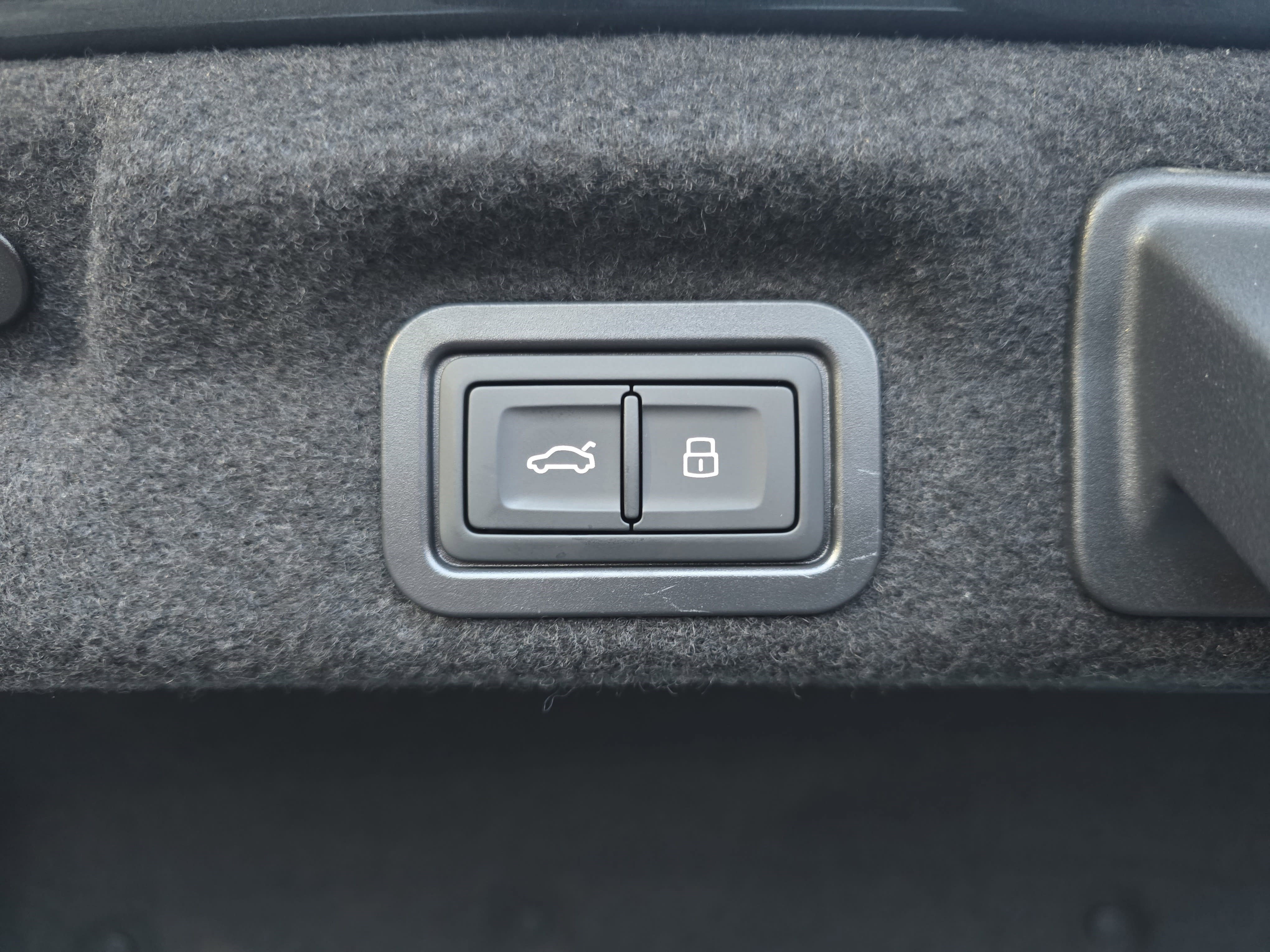 New 2026 Audi A6 Prestige image 13