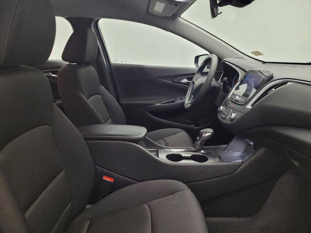 Used 2023 Chevrolet Malibu LS FWD image 21