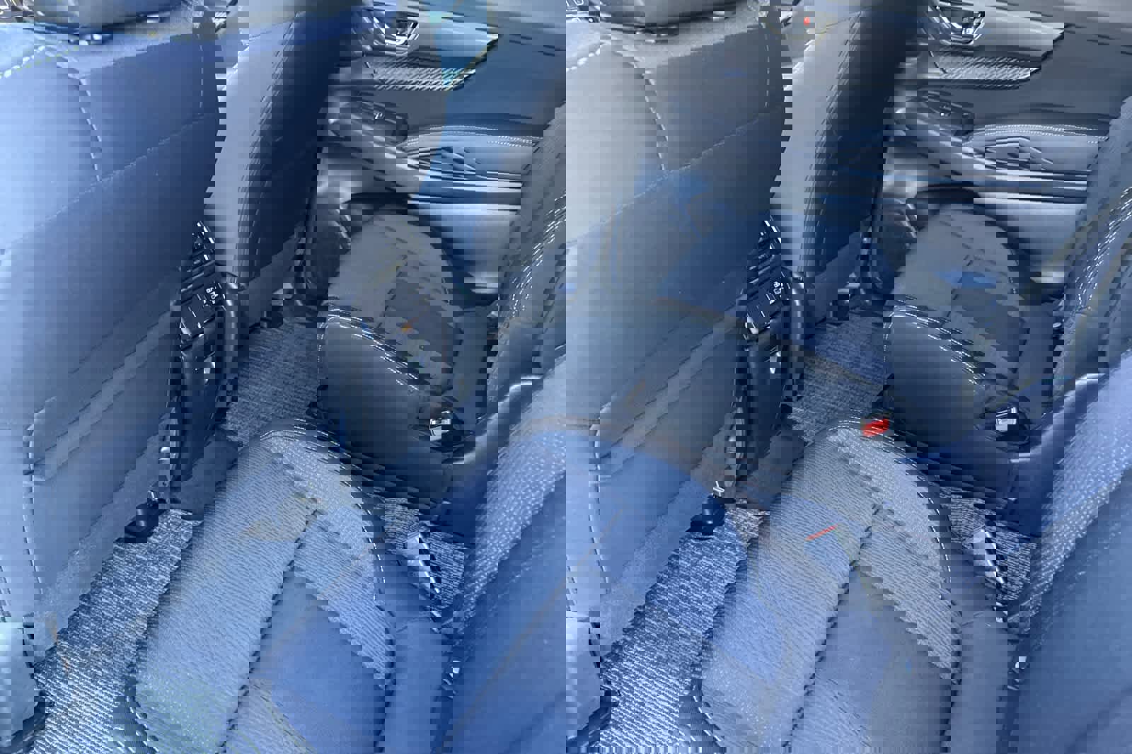 Certified 2024 Subaru Ascent Premium w/ Convenience Package image 13