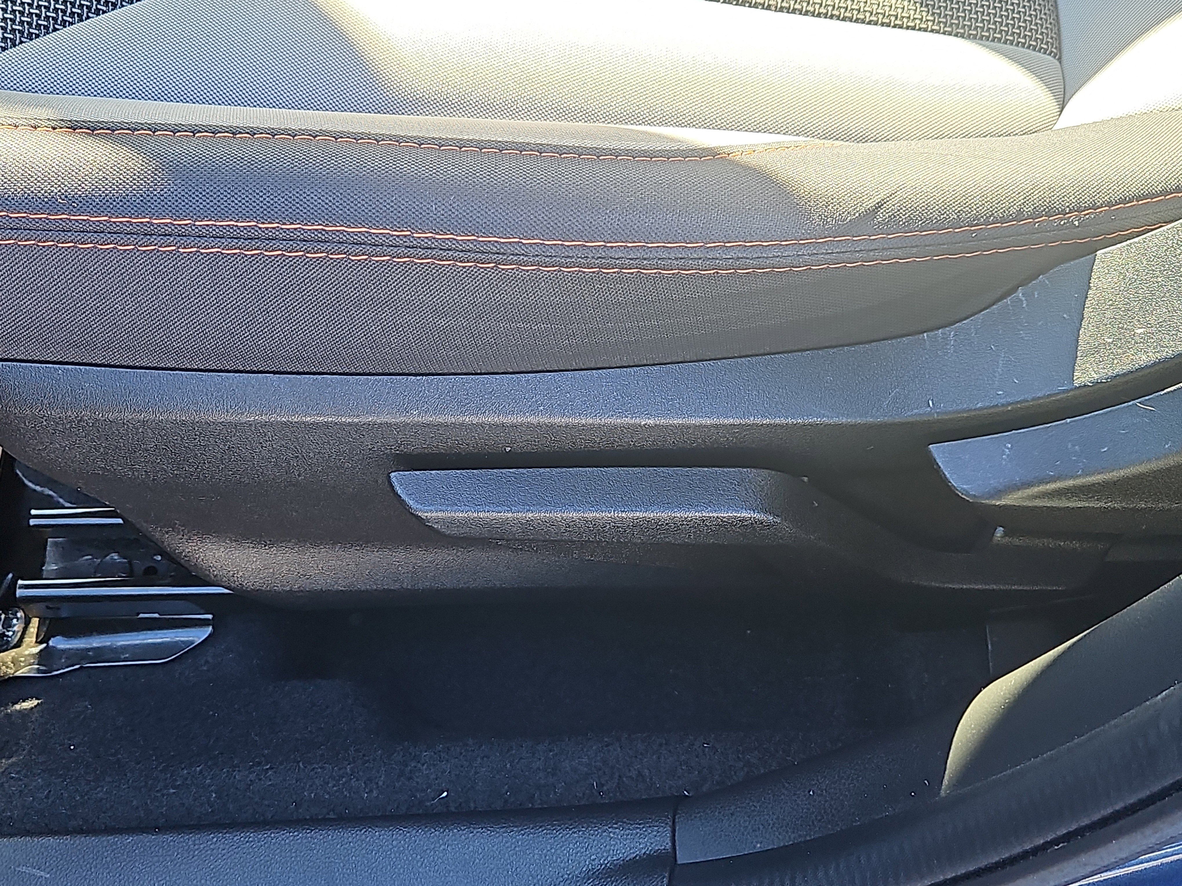 Used 2019 Subaru Crosstrek 2.0i Premium image 10