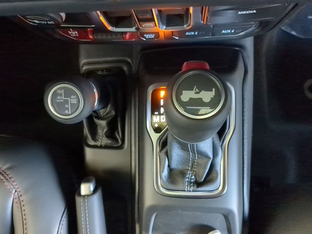 New 2026 Jeep Wrangler Unlimited Rubicon AWD/4WD image 9