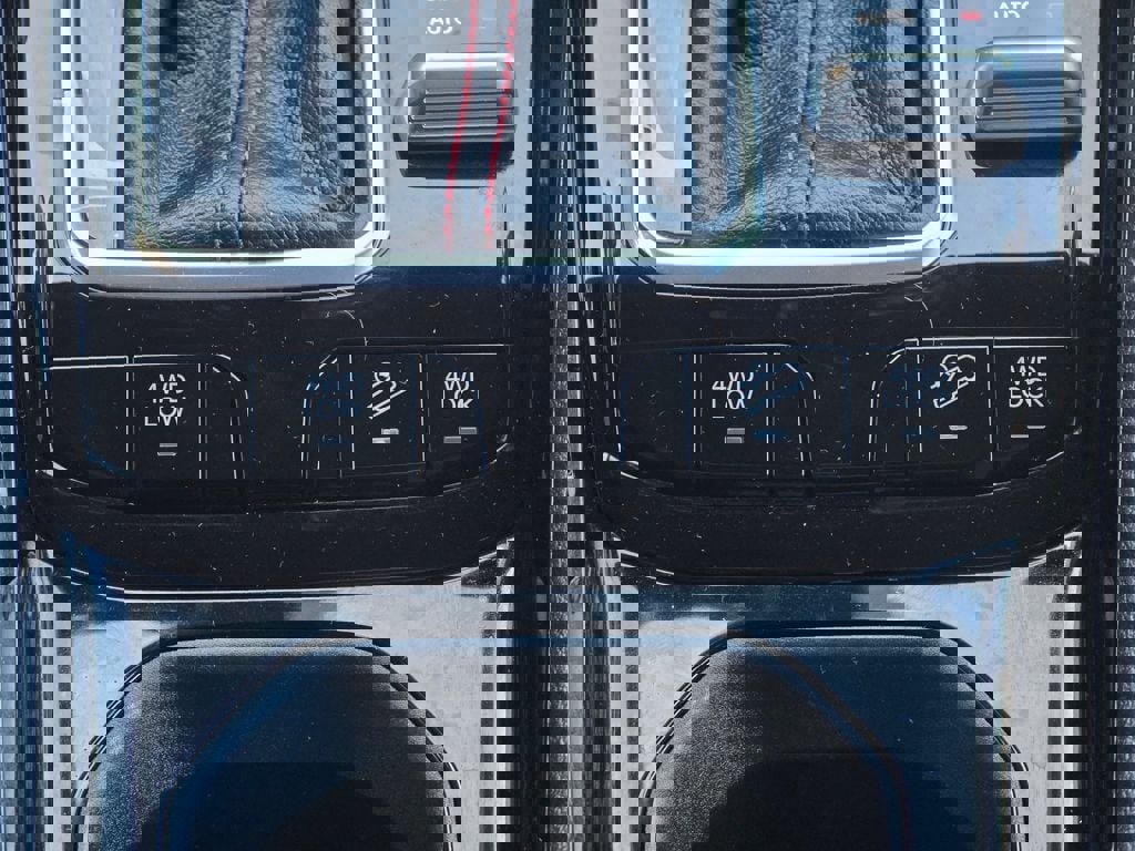 Used 2023 Jeep Compass Trailhawk image 17