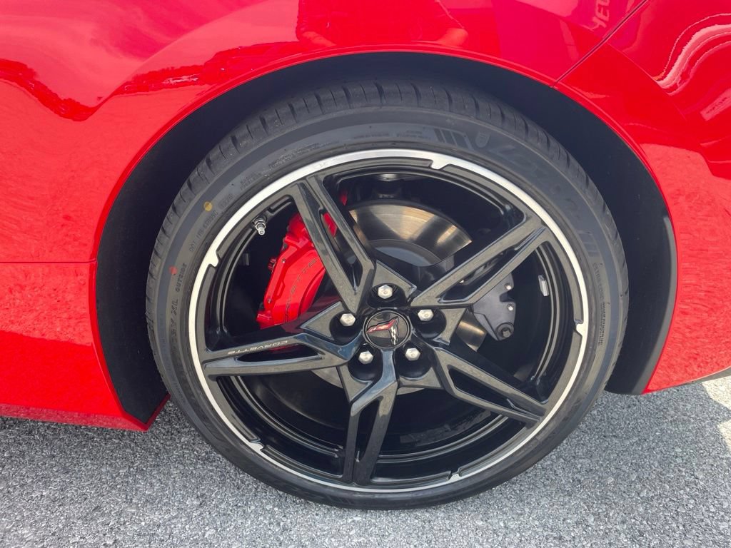Used 2022 Chevrolet Corvette Stingray Preferred Conv w/ Battery Protection Package RWD image 40