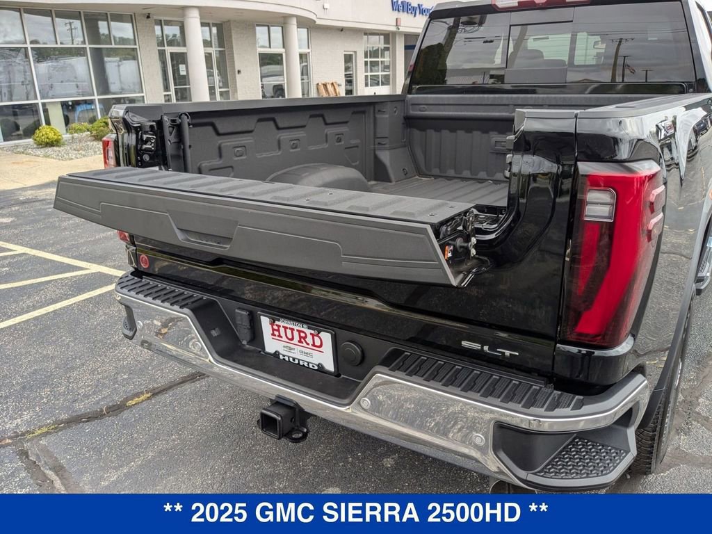 New 2025 GMC Sierra 2500 SLT w/ SLT Premium Package AWD/4WD image 35