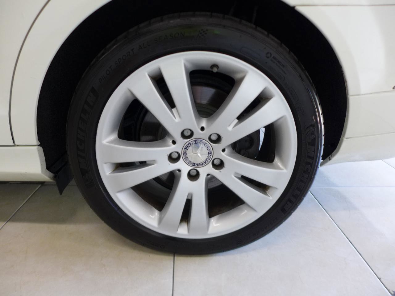 Used 2009 Mercedes-Benz C 300 4MATIC Sedan image 72