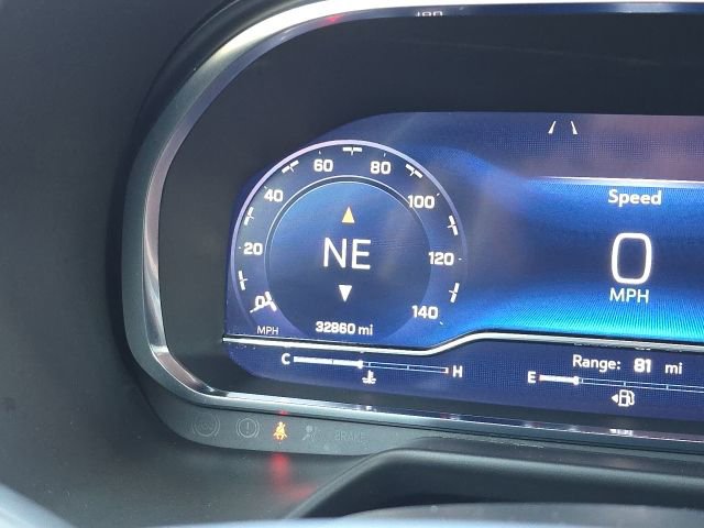 Used 2023 Chevrolet Tahoe Z71 w/ Luxury Package AWD/4WD image 28