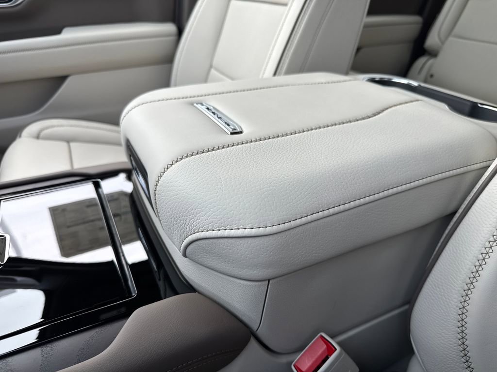 New 2026 GMC Yukon XL Denali AWD/4WD image 50