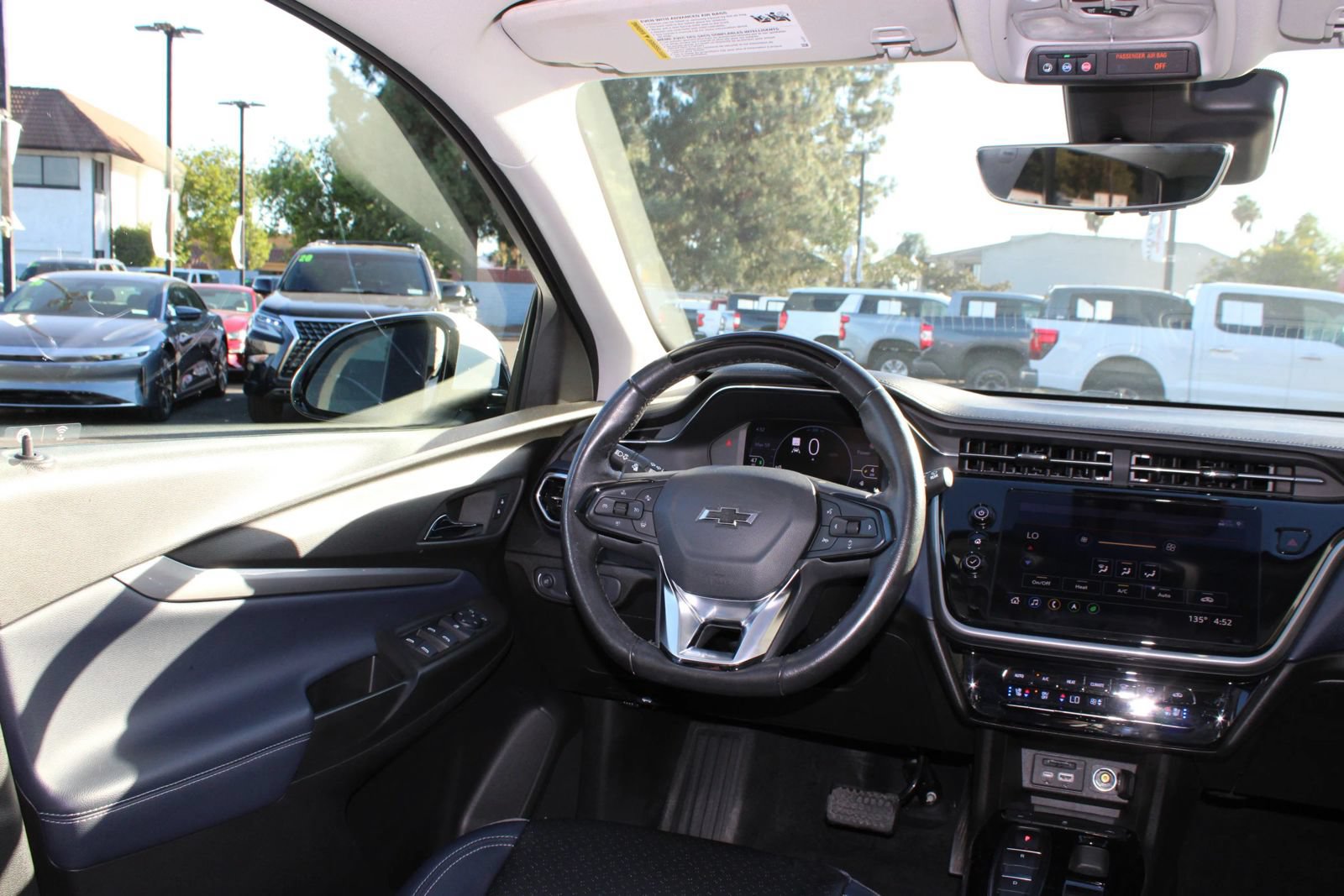 Used 2022 Chevrolet Bolt EUV Premier w/ Launch Edition FWD image 20