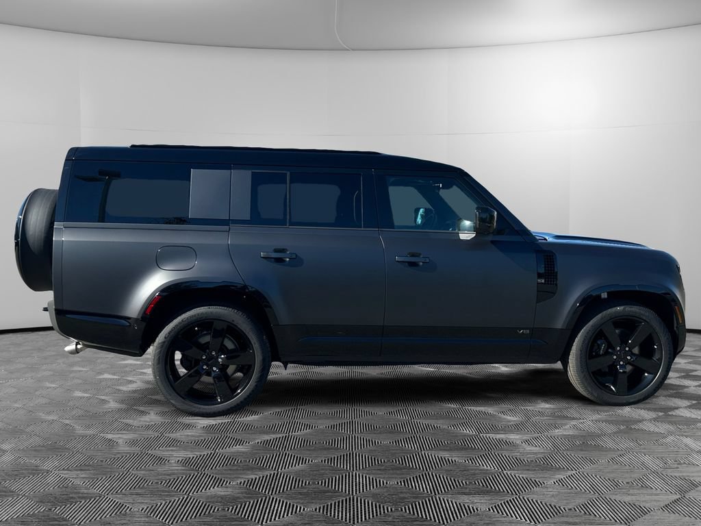 New 2026 Land Rover Defender 130 V8 AWD/4WD image 6