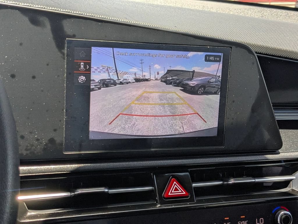 Used 2025 Kia Niro LX FWD image 19