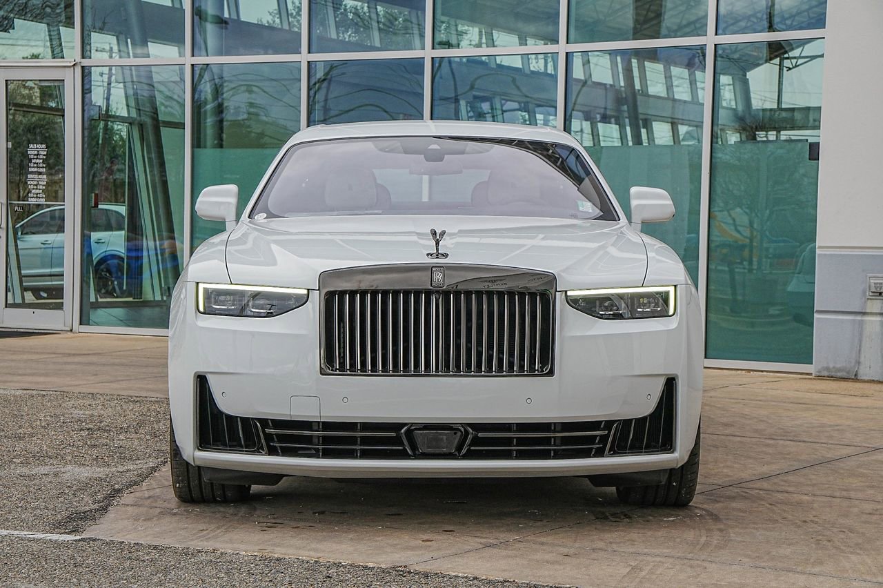 New 2025 Rolls-Royce Ghost Black Badge AWD/4WD image 8