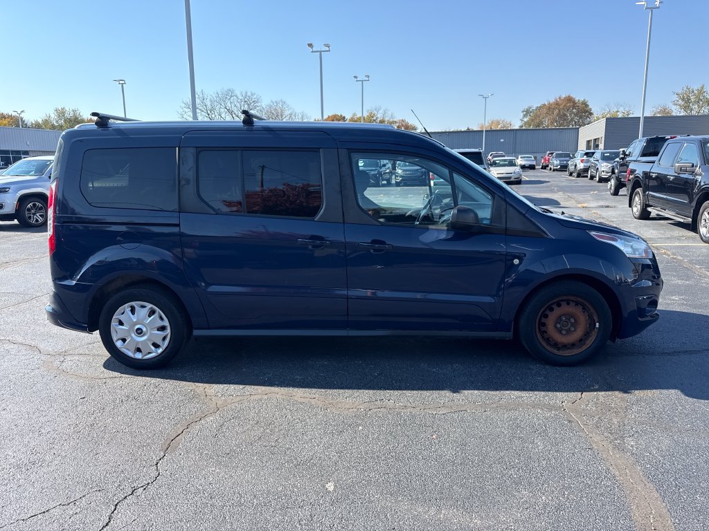 Used 2017 Ford Transit Connect XLT FWD image 6