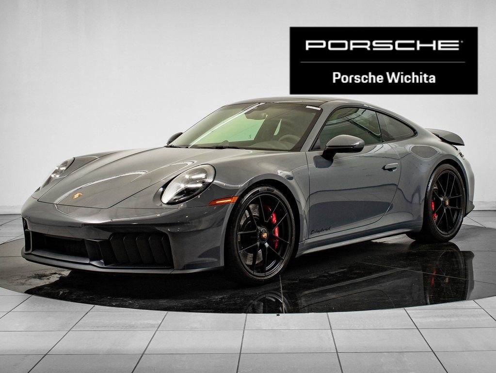 Certified 2025 Porsche 911 Carrera GTS RWD image 1
