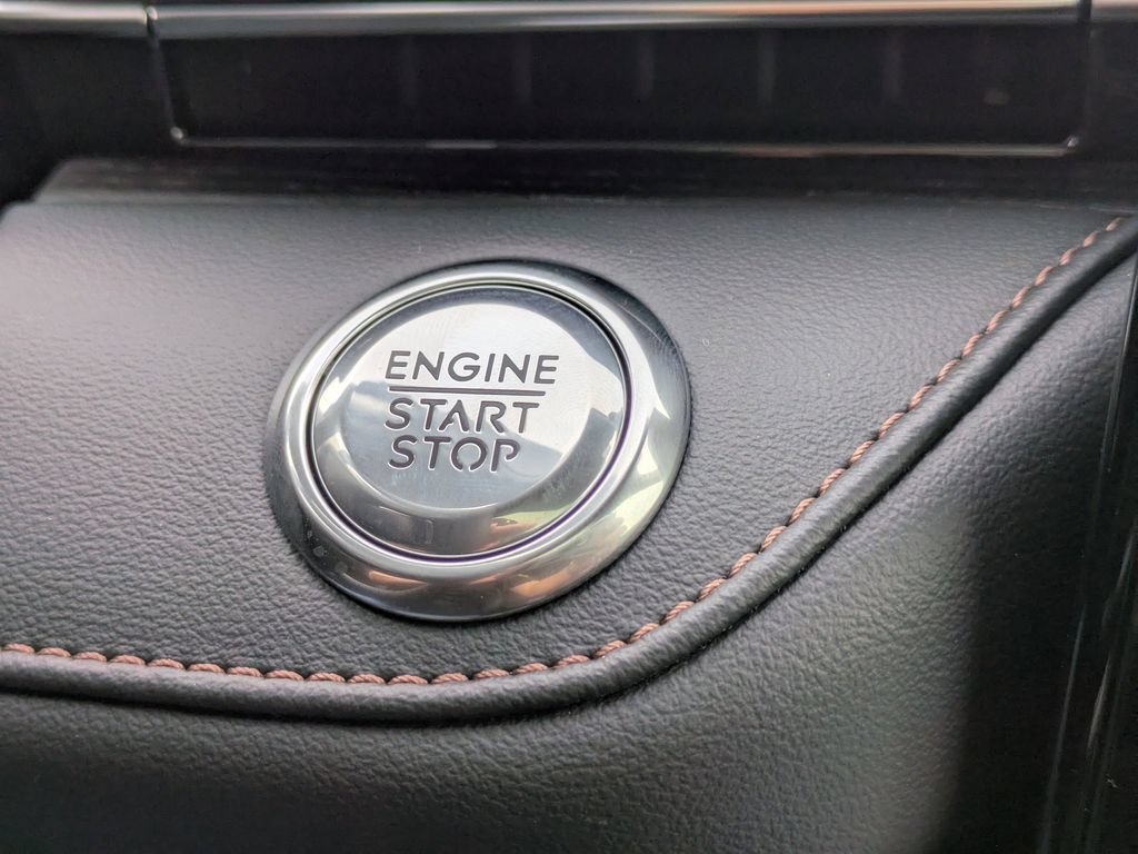 New 2026 Lincoln Nautilus Reserve AWD/4WD image 31