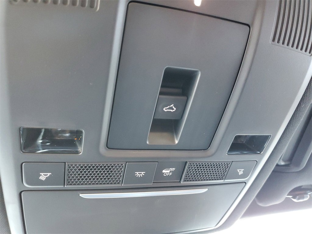 Used 2025 MAZDA CX-5 Carbon Edition image 31