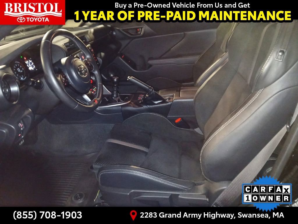 Used 2023 Toyota GR86 Premium w/ ALL Weather Mat Package (TMS) image 15