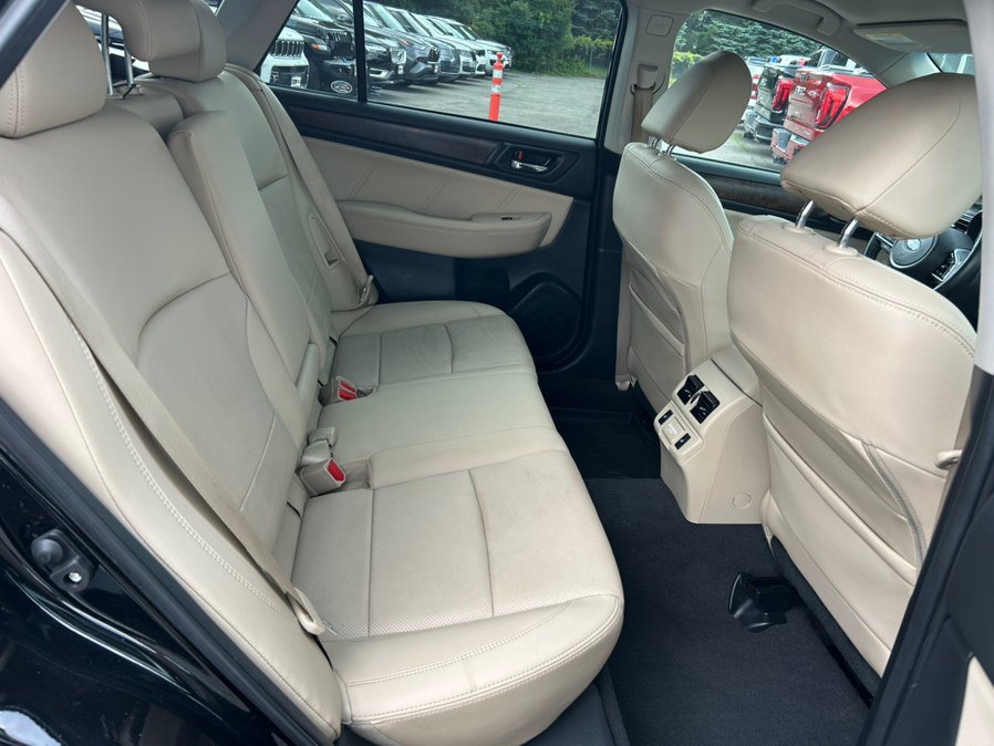 Used 2018 Subaru Outback 3.6R Limited AWD/4WD image 20