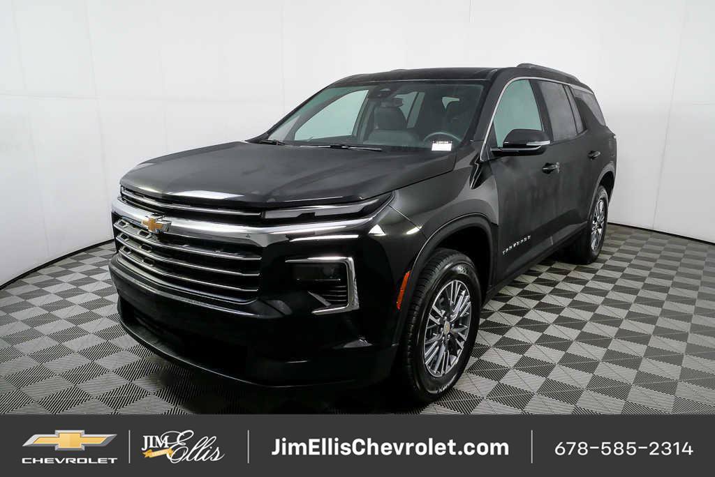 Certified 2025 Chevrolet Traverse LT FWD image 26