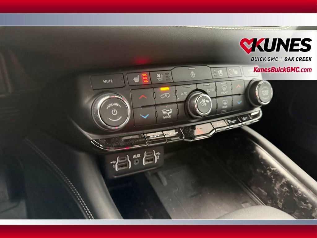 Used 2024 Dodge Durango SRT image 16