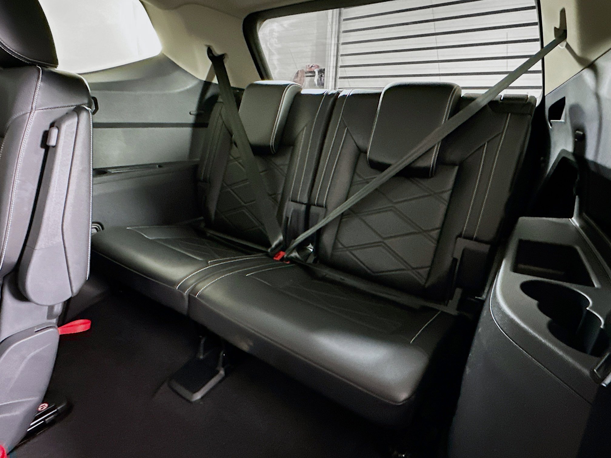 Used 2024 Volkswagen Atlas SE image 29