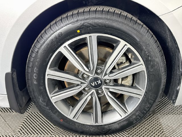 Used 2019 Kia Optima EX FWD image 29
