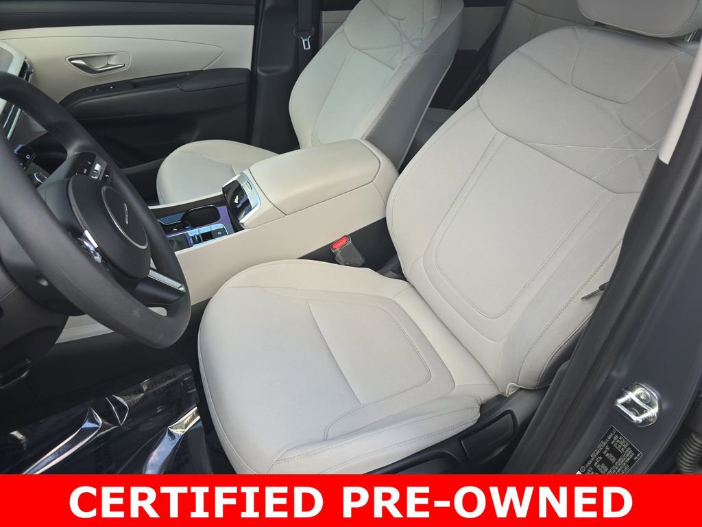 Used 2025 Hyundai Tucson SE image 14