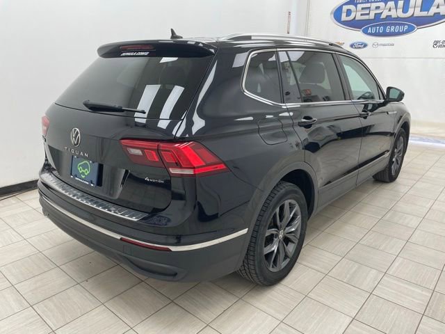 Used 2022 Volkswagen Tiguan SE AWD/4WD image 23
