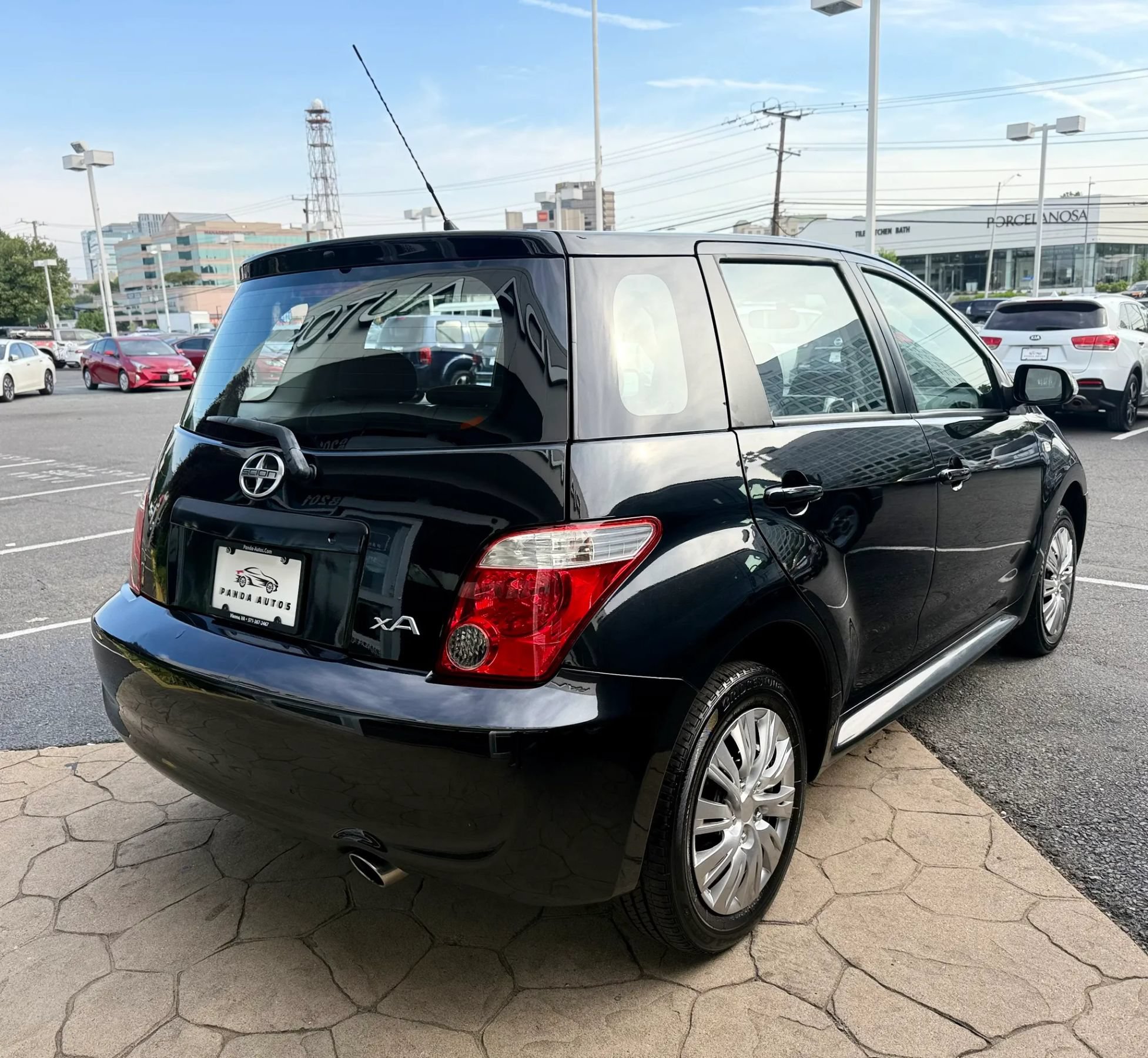 Used 2006 Scion xA FWD image 7