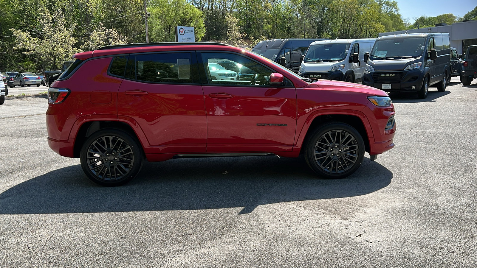 Used 2022 Jeep Compass Limited image 2