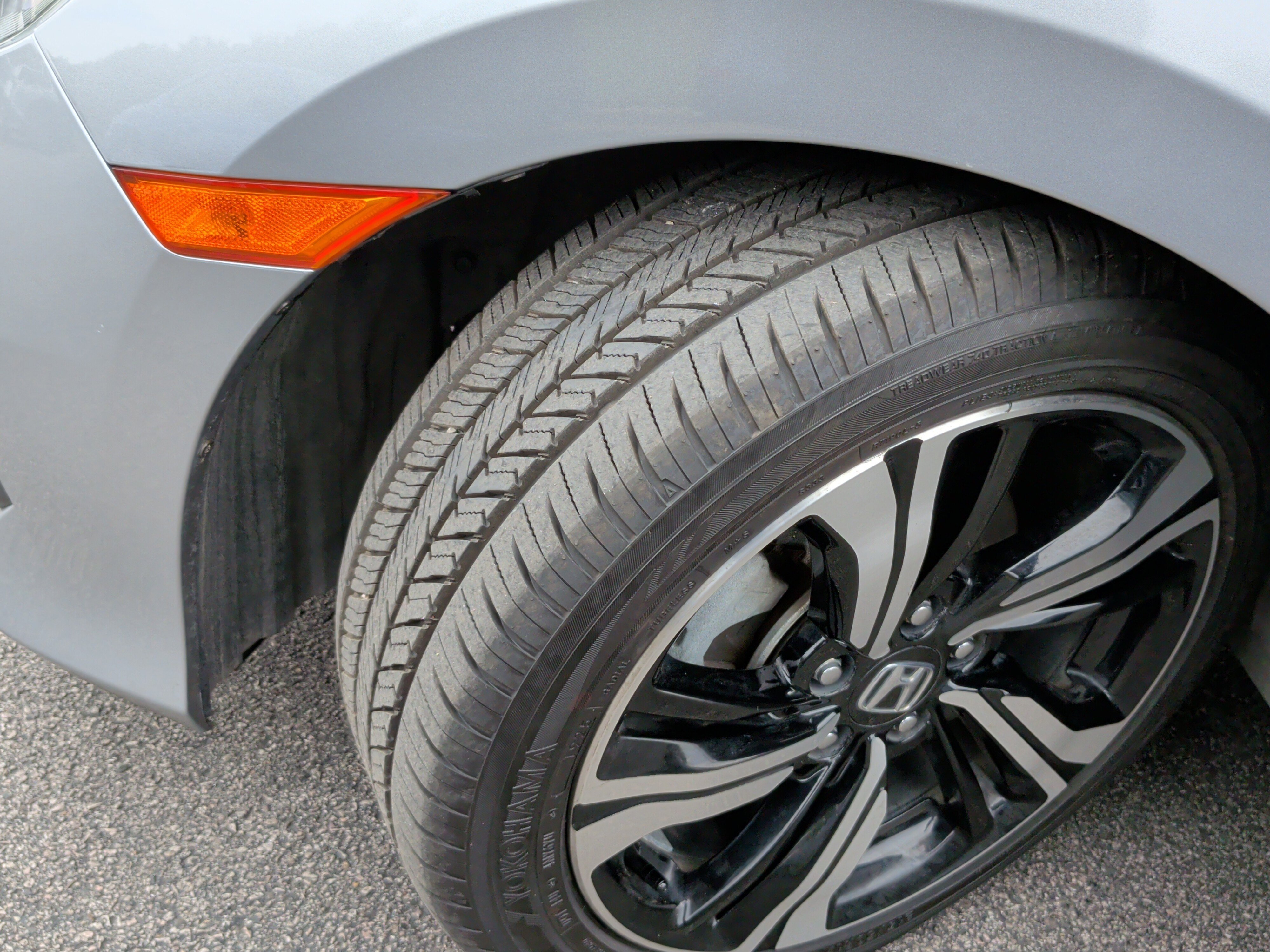 Used 2016 Honda Civic Touring image 10