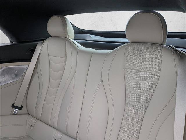 Used 2024 BMW M850i xDrive Convertible AWD/4WD image 18