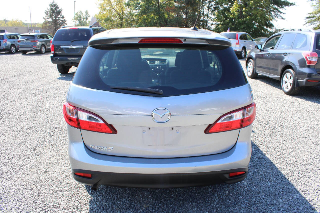 Used 2012 MAZDA MAZDA5 Touring w/ Moonroof & Audio Pkg image 8