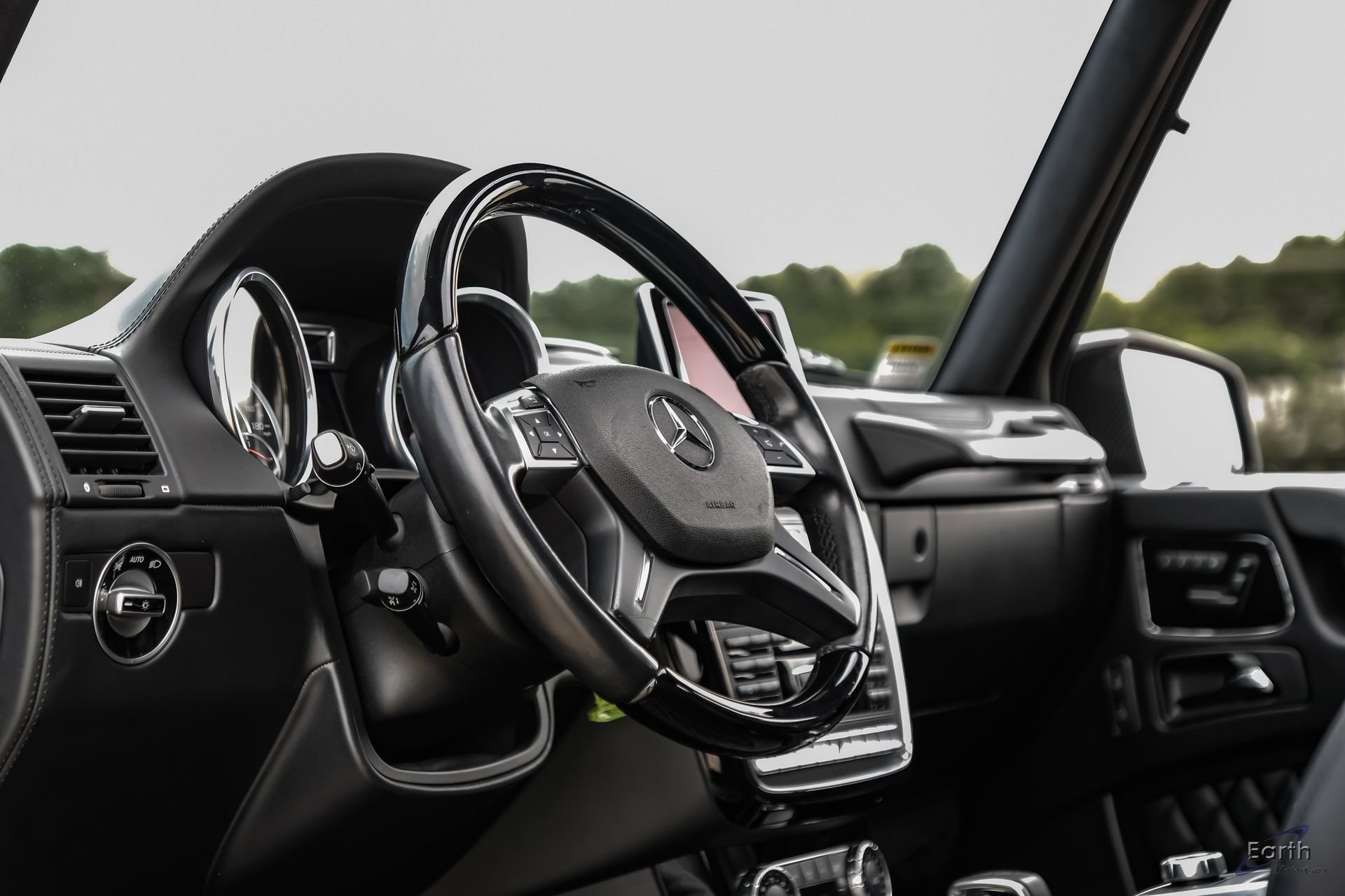 Used 2016 Mercedes-Benz G 65 AMG 4MATIC image 45
