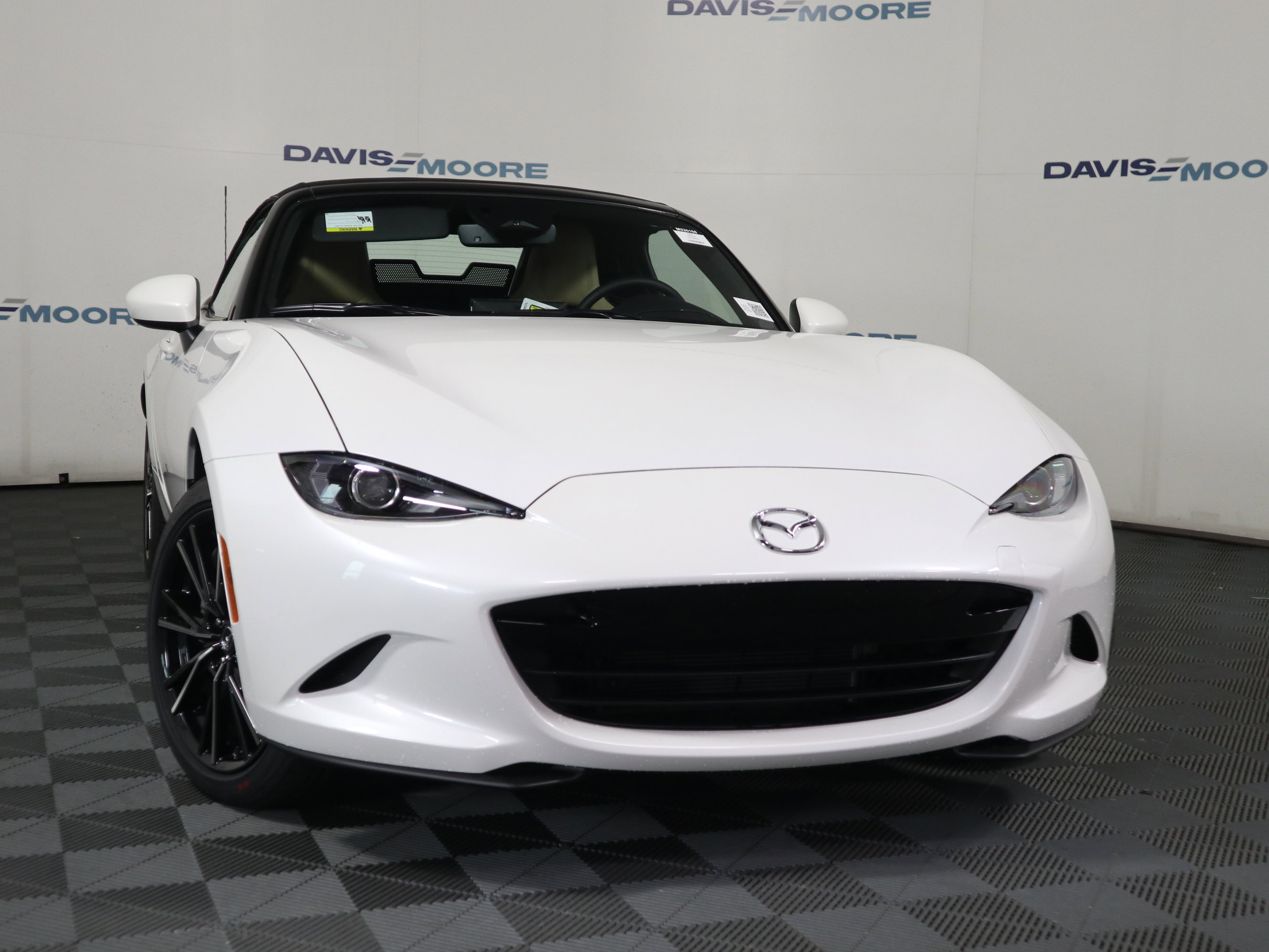 New 2026 MAZDA MX-5 Miata Grand Touring w/ Weather Package RWD image 2