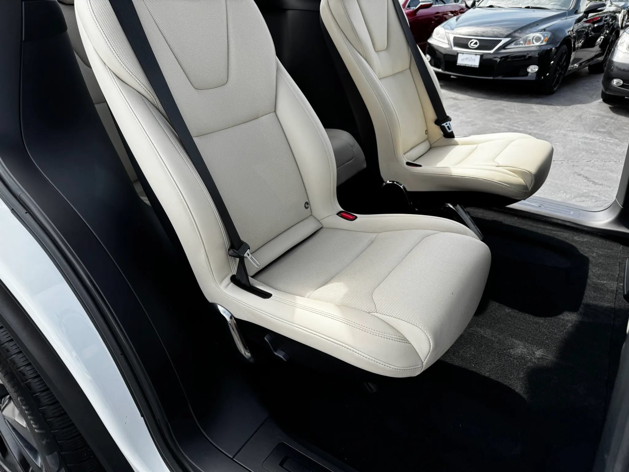 Used 2022 Tesla Model X AWD/4WD image 15