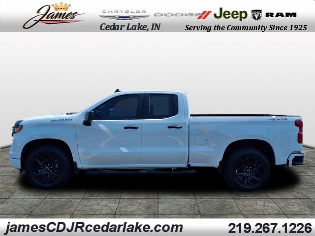 Used 2025 Chevrolet Silverado 1500 Custom w/ LPO, Dark Essentials Package image 2