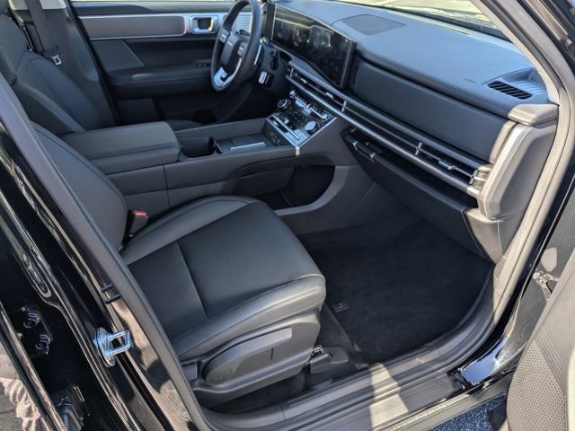 Used 2026 Hyundai Santa Fe SEL image 12