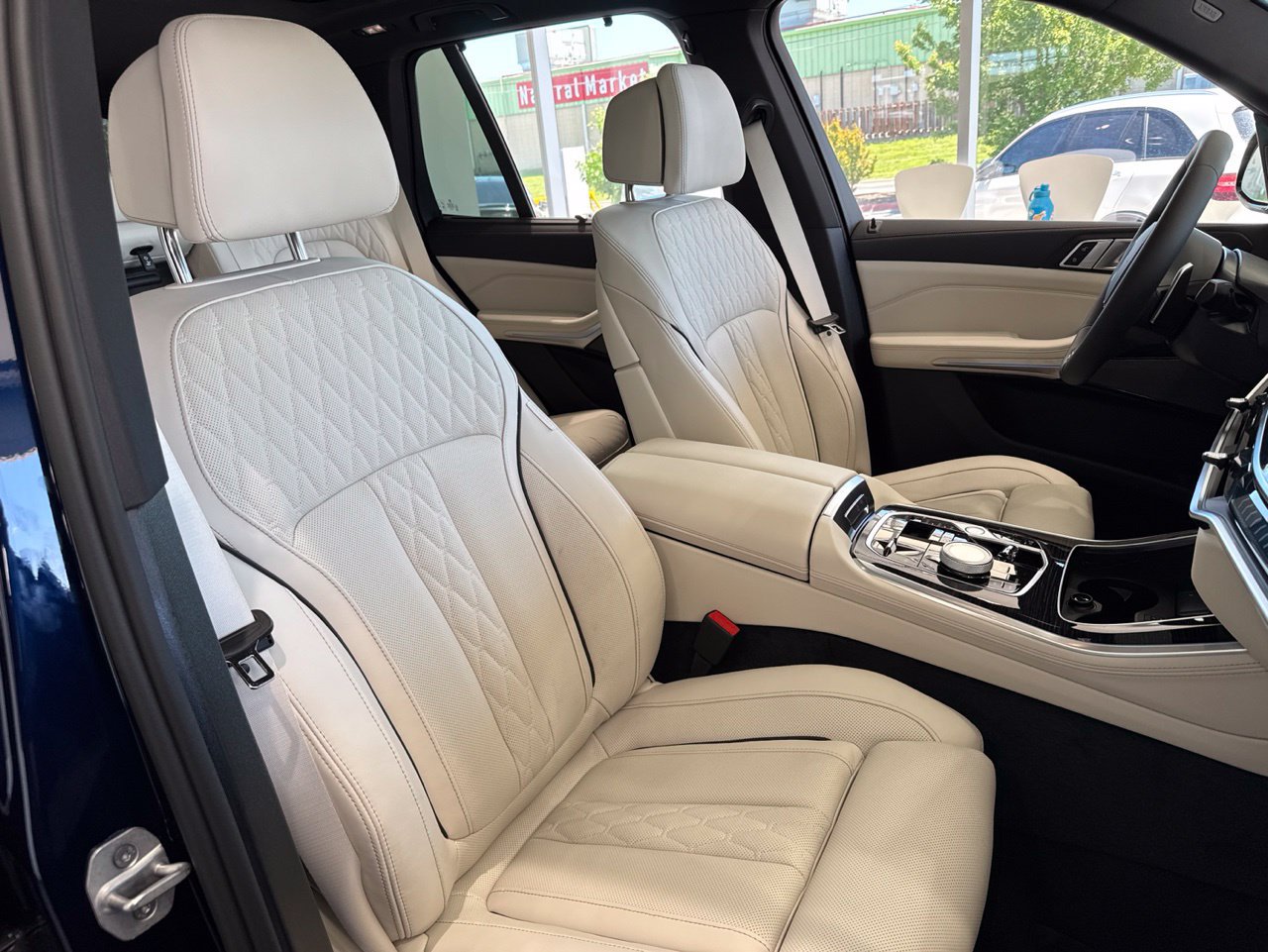 New 2026 BMW X5 xDrive50e w/ Executive Package AWD/4WD image 51