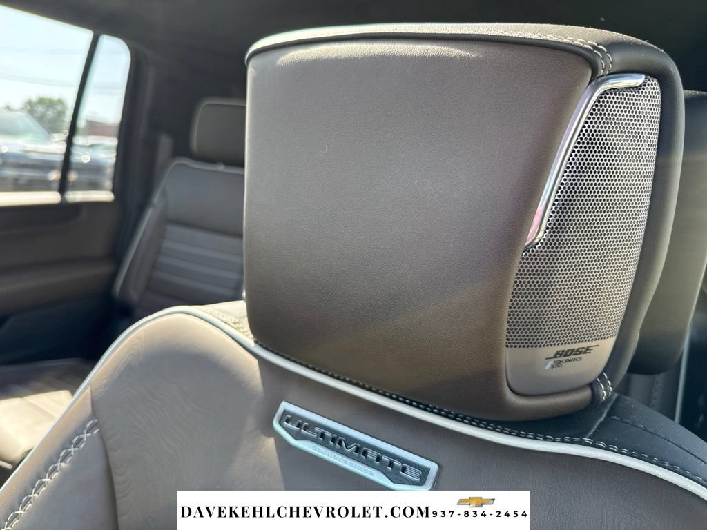 Used 2025 GMC Yukon XL Denali Ultimate w/ LPO, Illumination Package AWD/4WD image 17