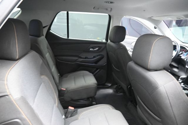 Used 2021 Chevrolet Traverse LT FWD image 41