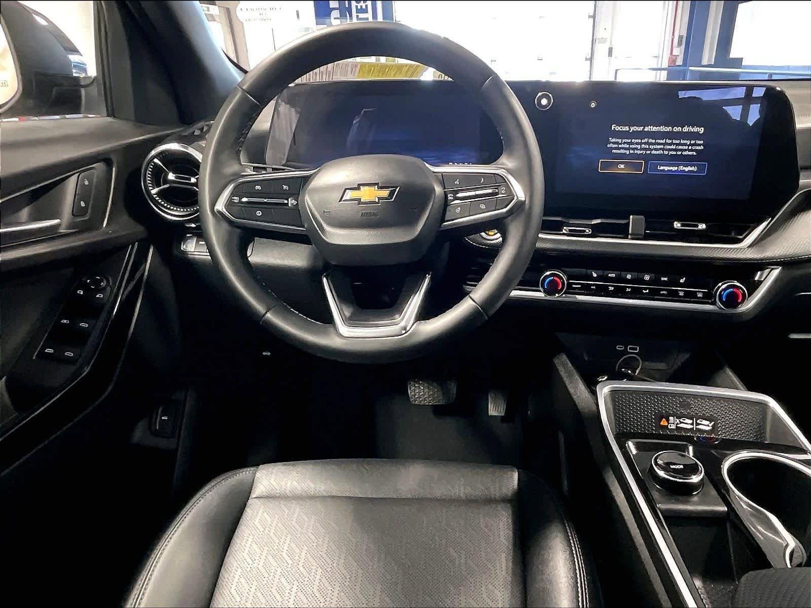Used 2026 Chevrolet Equinox LT w/ Convenience Package II AWD/4WD image 17
