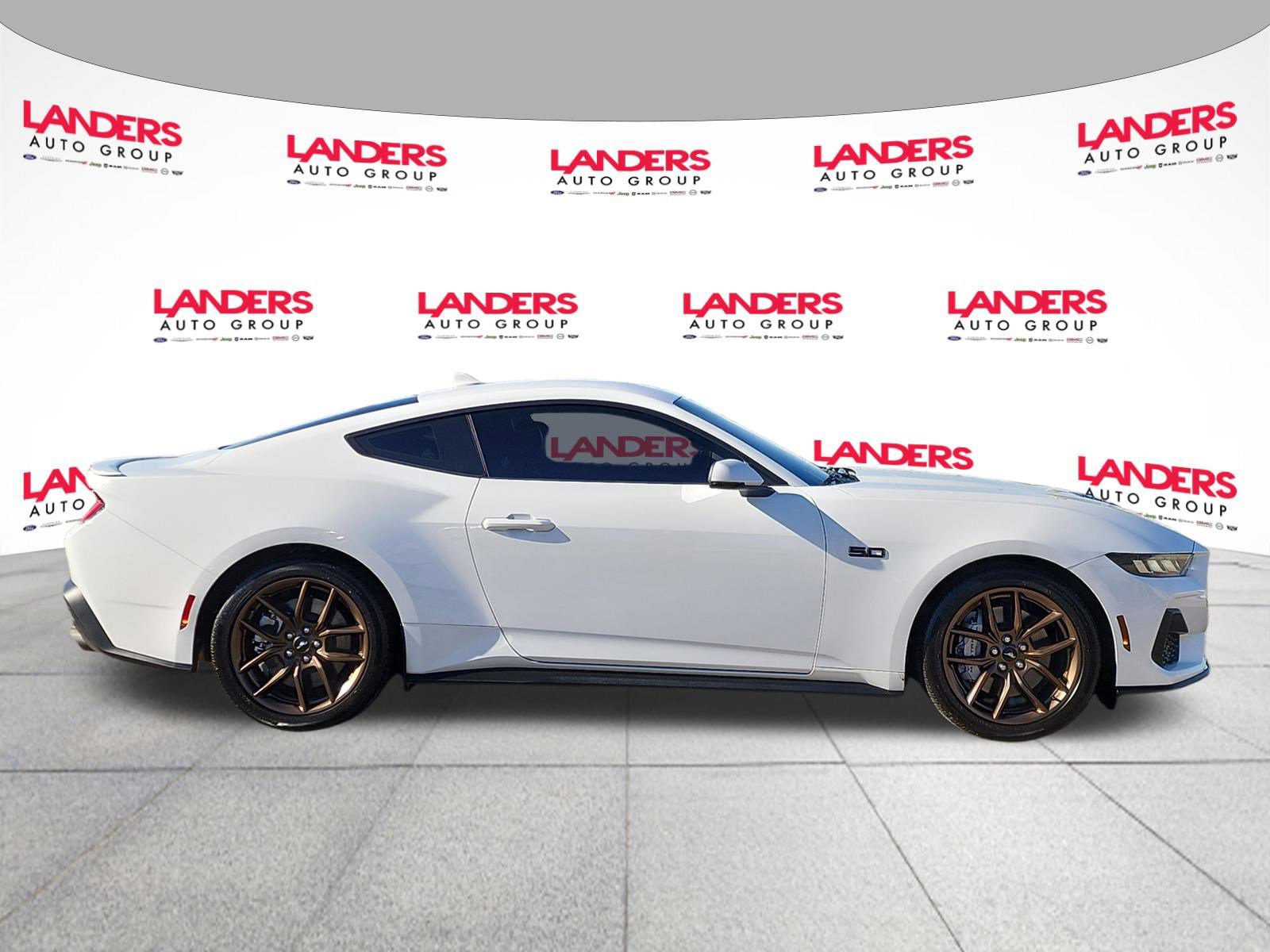 Used 2024 Ford Mustang GT Premium image 2