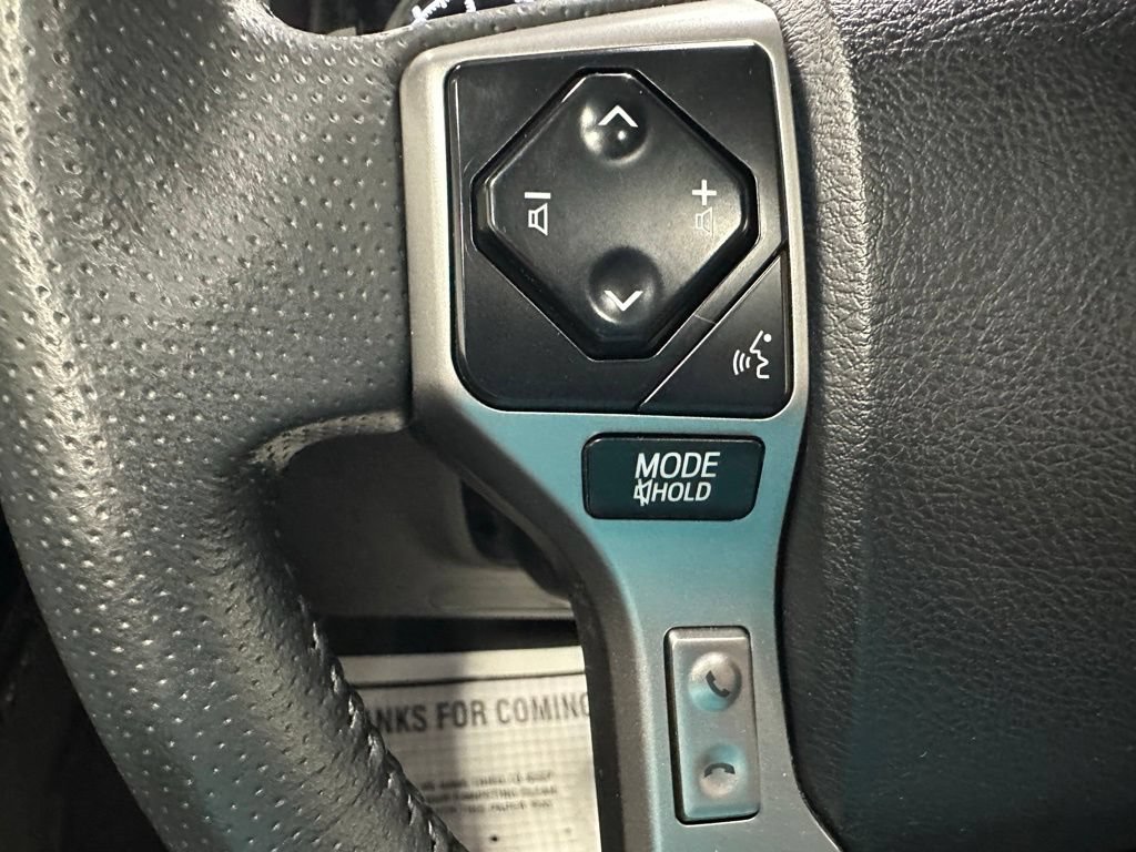 Used 2022 Toyota 4Runner Limited AWD/4WD image 19