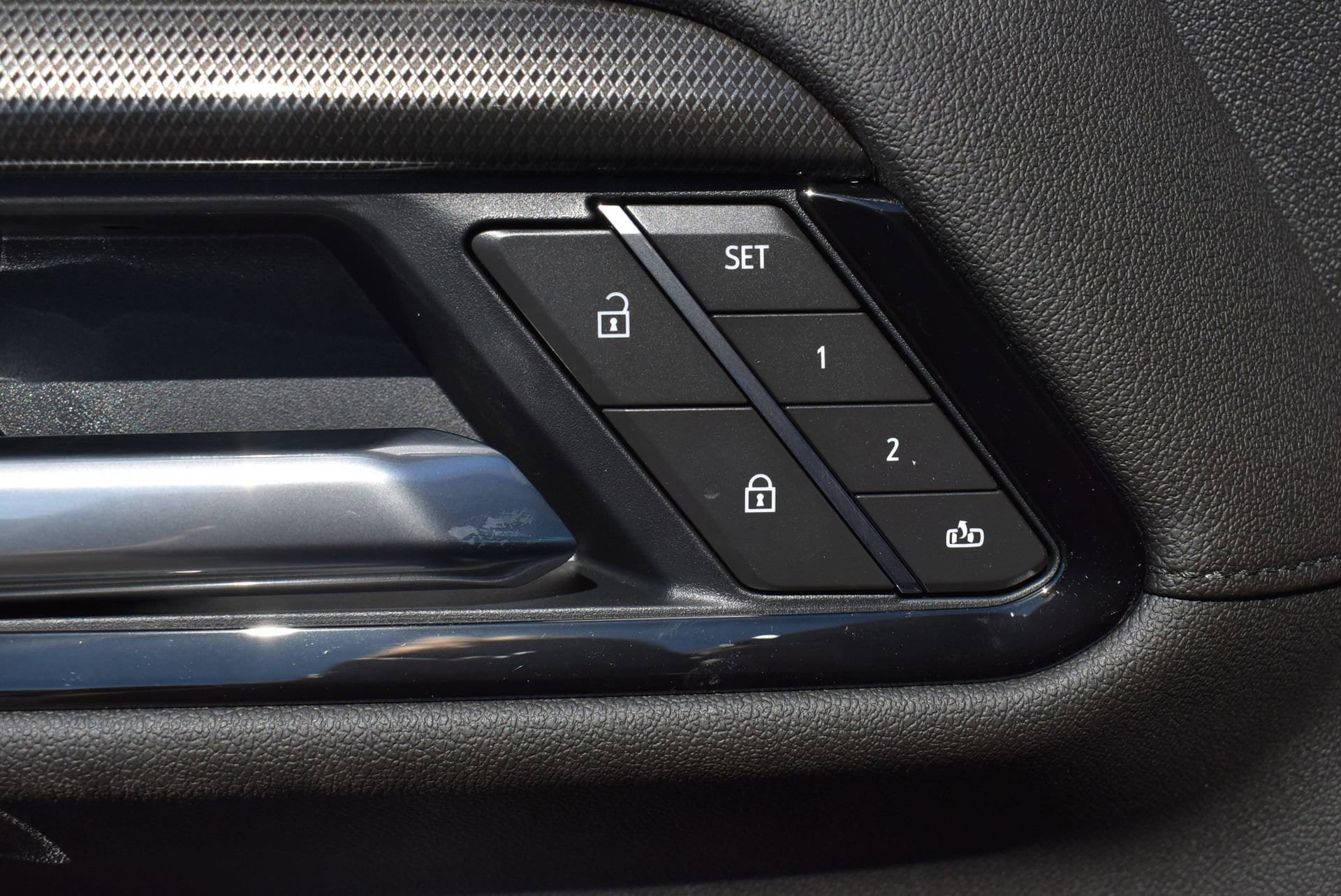 New 2026 GMC Sierra 1500 AT4 w/ Technology Package image 13