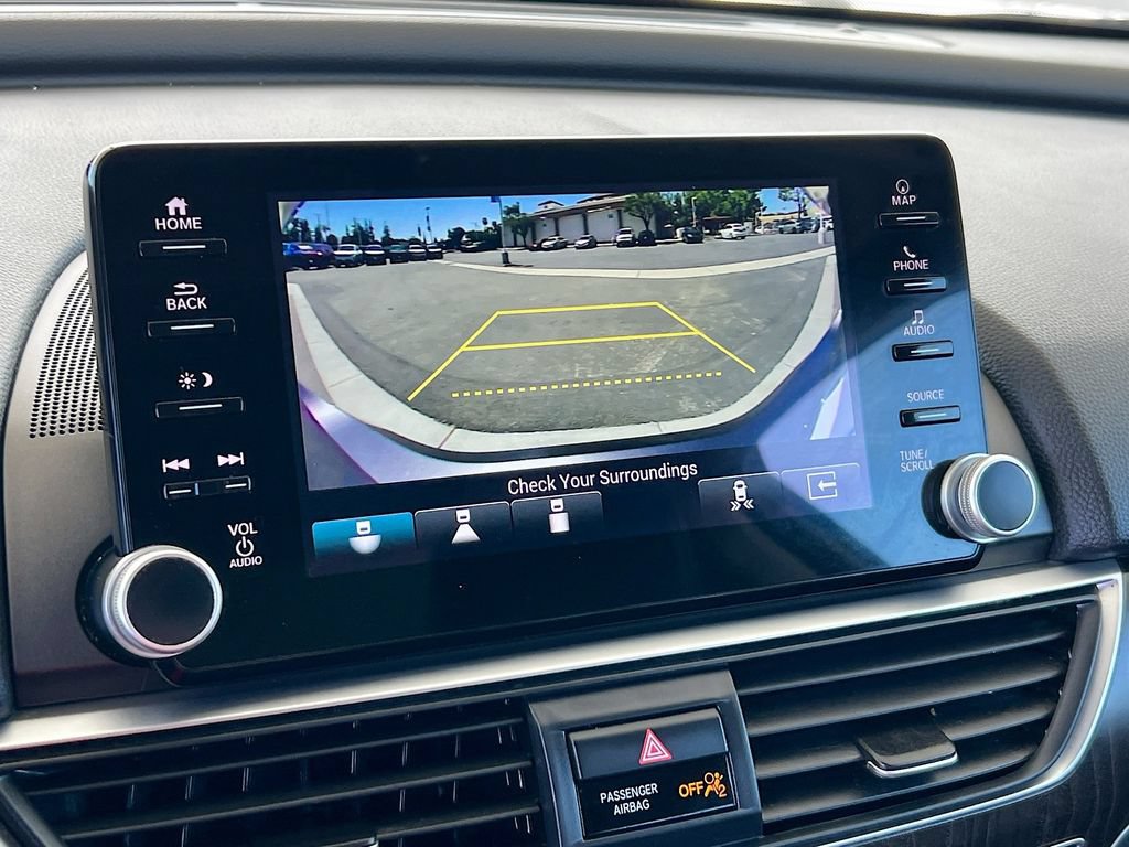 Used 2022 Honda Accord Touring image 14