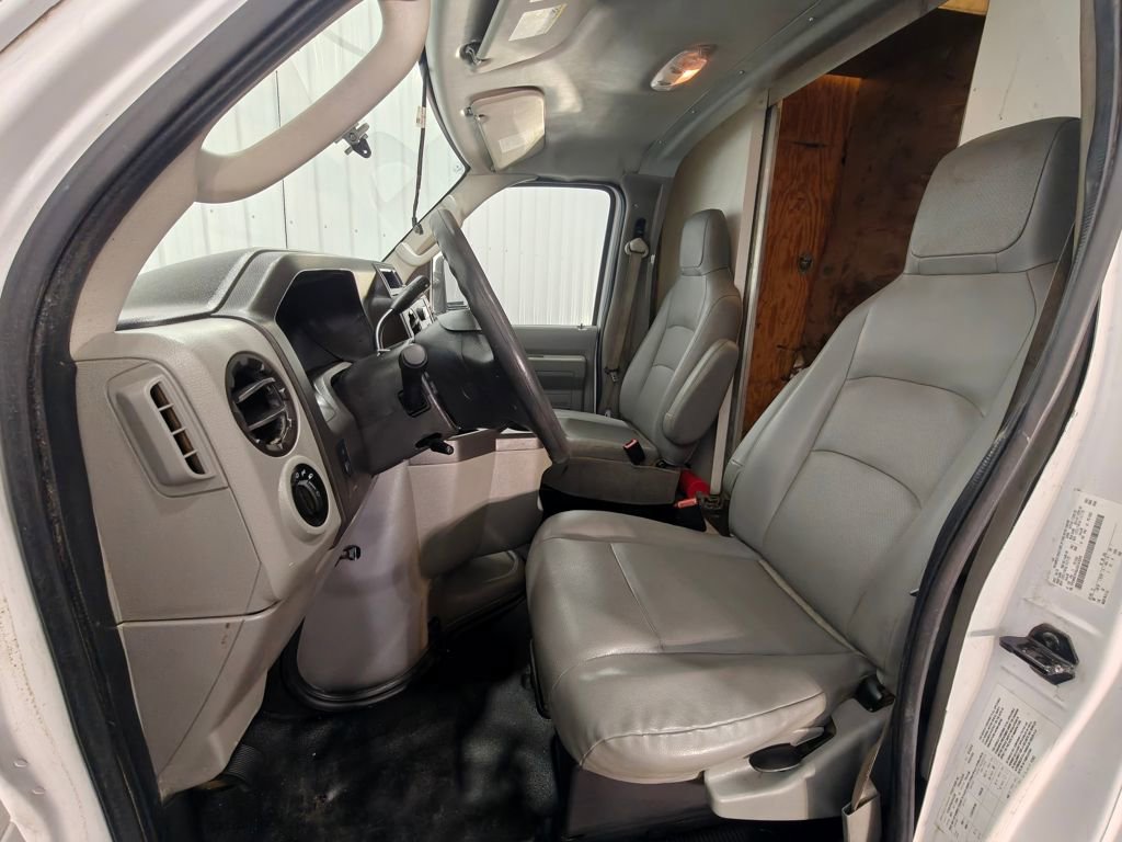 Used 2018 Ford E-350 and Econoline 350 Super Duty w/ Power Windows & Locks Group RWD image 29