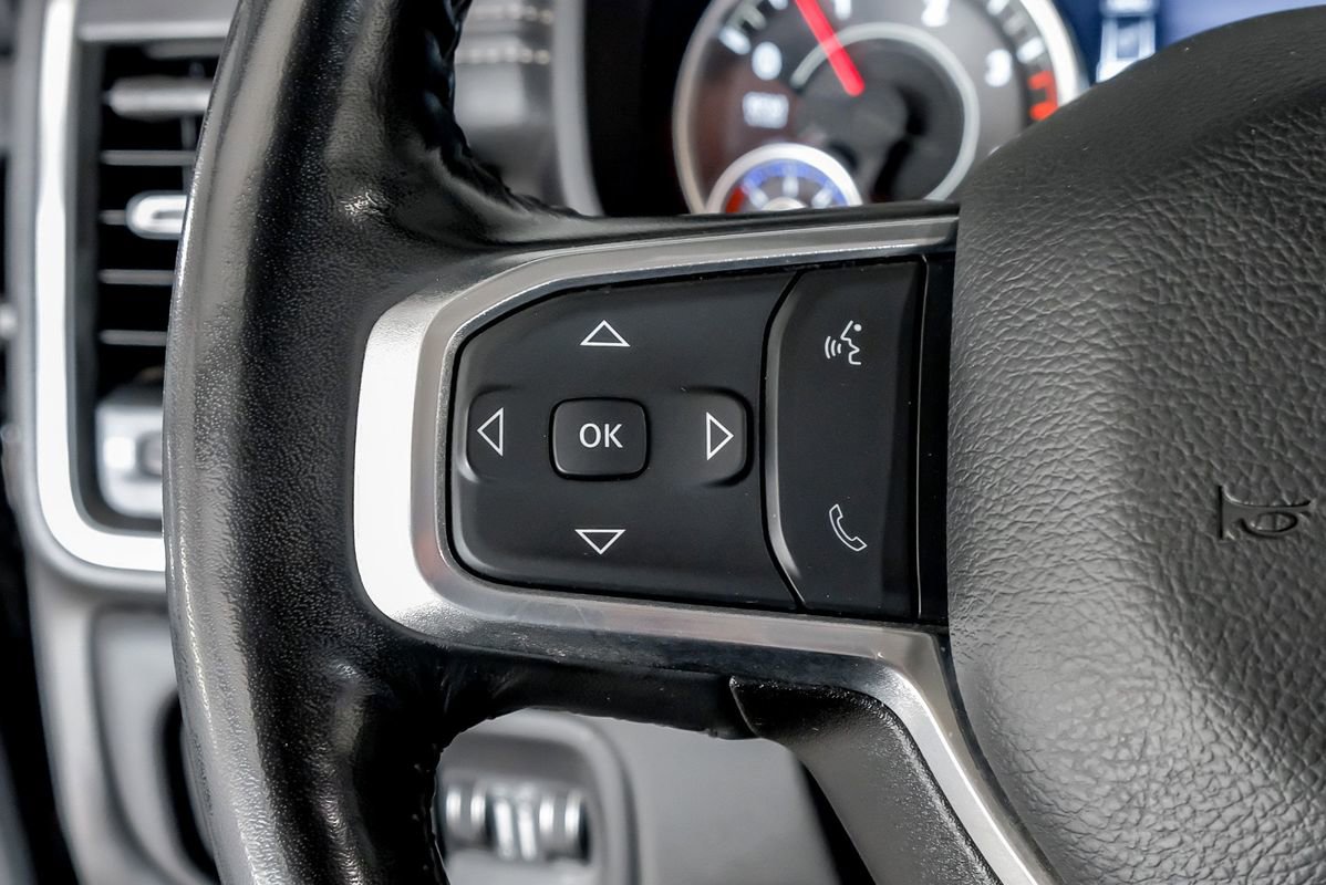 Used 2023 RAM 3500 Laramie AWD/4WD image 16
