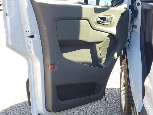 Used 2024 Ford Transit 350 XLT image 9